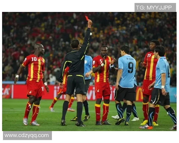 德甲激战尤文与巴黎圣日耳曼平局点球大战引发全场热潮分析