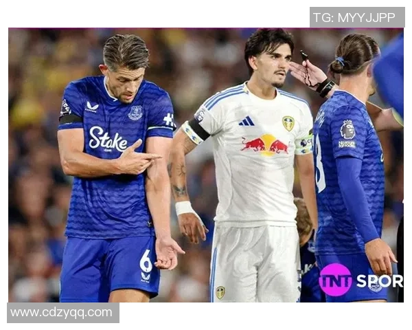 英超精彩对决多特蒙德4-0战胜巴萨补时进球引发争议判罚全场沸腾